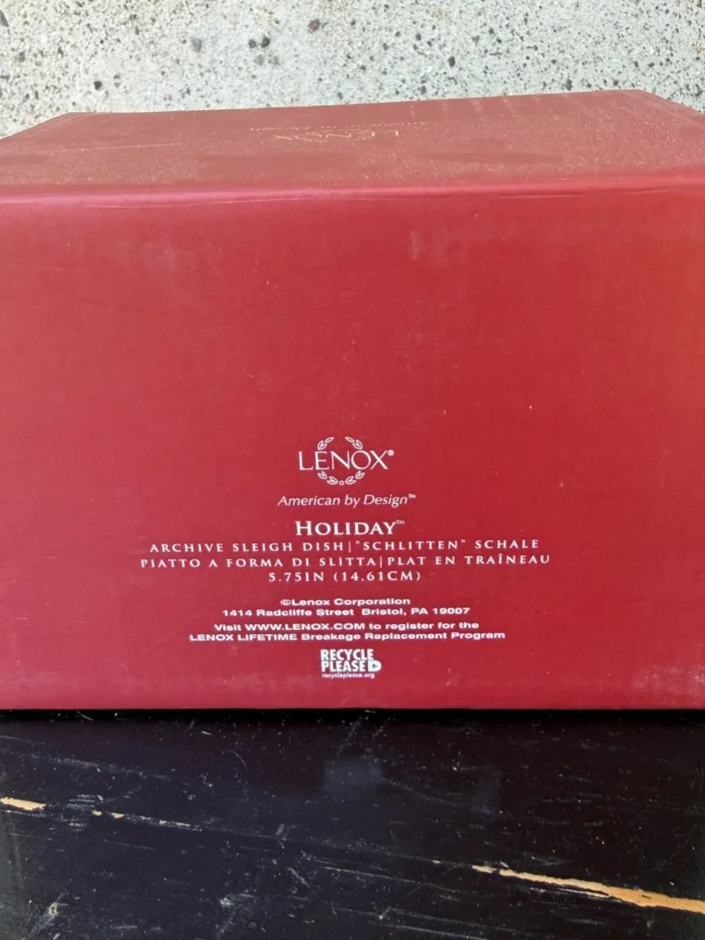 NIB VINTAGE LENOX HOLIDAY ARCHIVE SLEIGH DISH W/ HOLLY BERRIES 5.7